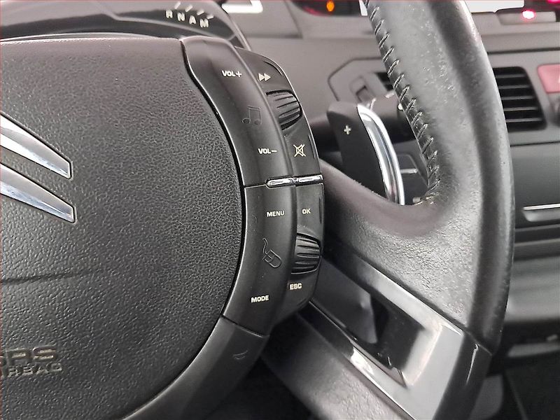 Citroën C4 Picasso (2006) Exclusive 2.0 i, Automat - fotka 16 z 20