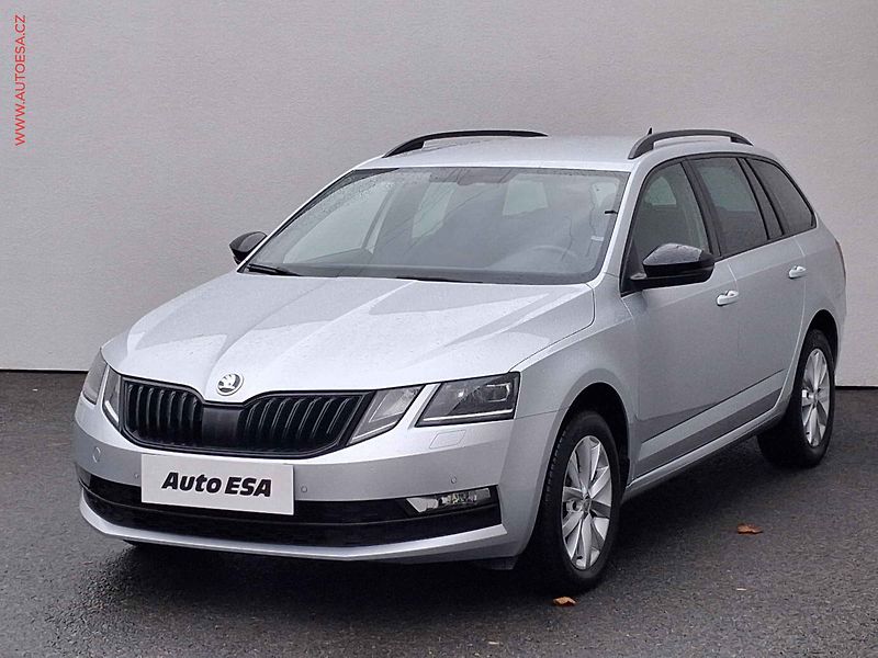 Škoda Octavia (2019) 1.6TDi, 2.maj,ČR, LED, autoAC - fotka 3 z 18