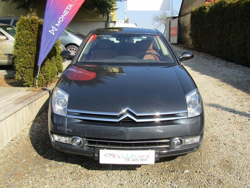 Citroën C6 (2008) 2.7 TDI AUTOMAT 1.MAJITEL - fotka 6 z 38