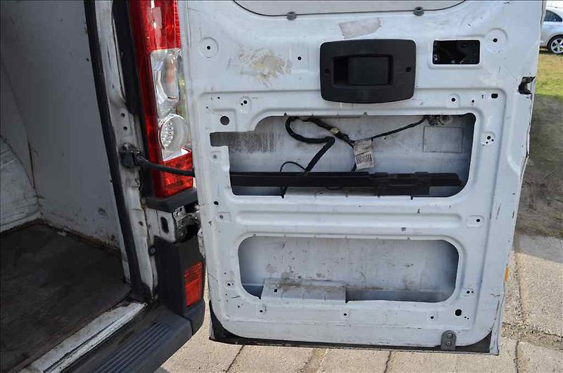Fiat Ducato (2013) 2,3 D MULTIJET - fotka 26 z 30