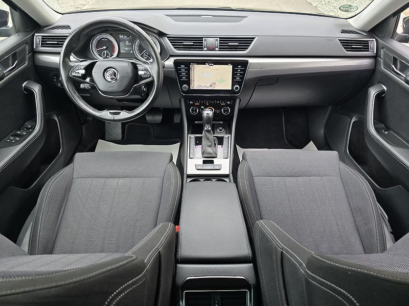 Škoda Superb 200kW 4x4 DSG WEBASTO - fotka 8 z 24
