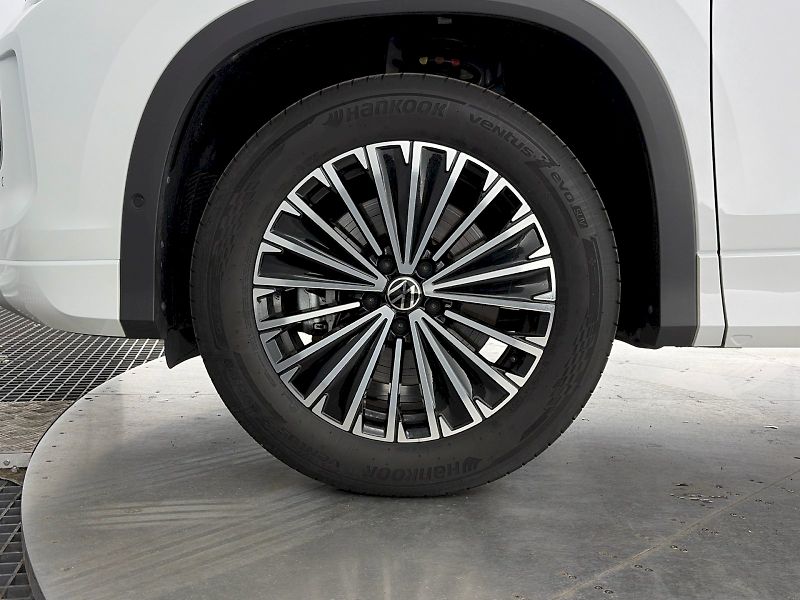 Volkswagen Tayron (2025) Elegance 2.0 TSI 150kW 4Motion - fotka 45 z 45