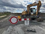 Motoristé kvůli stavbě posledního úseku západního obchvatu Olomouce, D35 Křelov–Slavonín, neprojedou z Křelova do Topolan. Silnice je na rok uzavřena. Po dokončení bude přeložena na most.