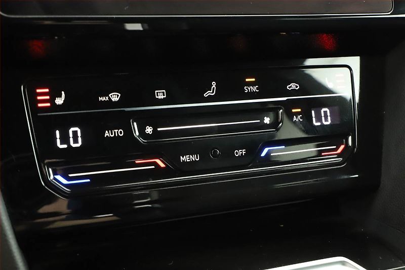 Volkswagen Arteon (2023) R-line 2.0 TDI - fotka 16 z 20