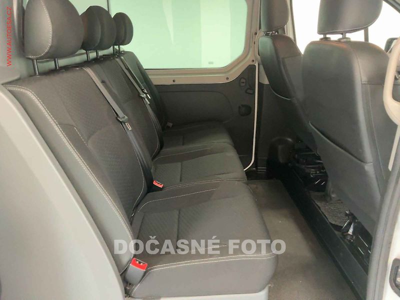 Opel Vivaro (2018) 1.6CDTi 5míst, 107kW, autoAC - fotka 9 z 11