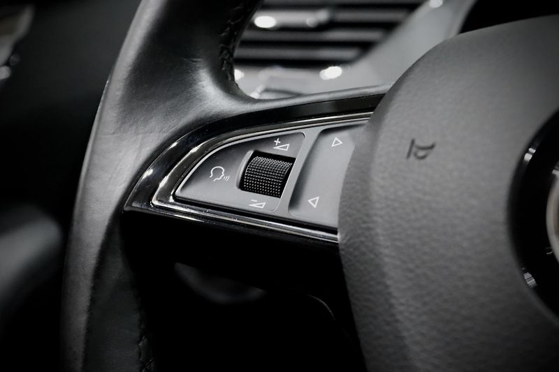 Škoda Octavia 3 FL Combi 1.4 TSI 110 kW - fotka 21 z 31