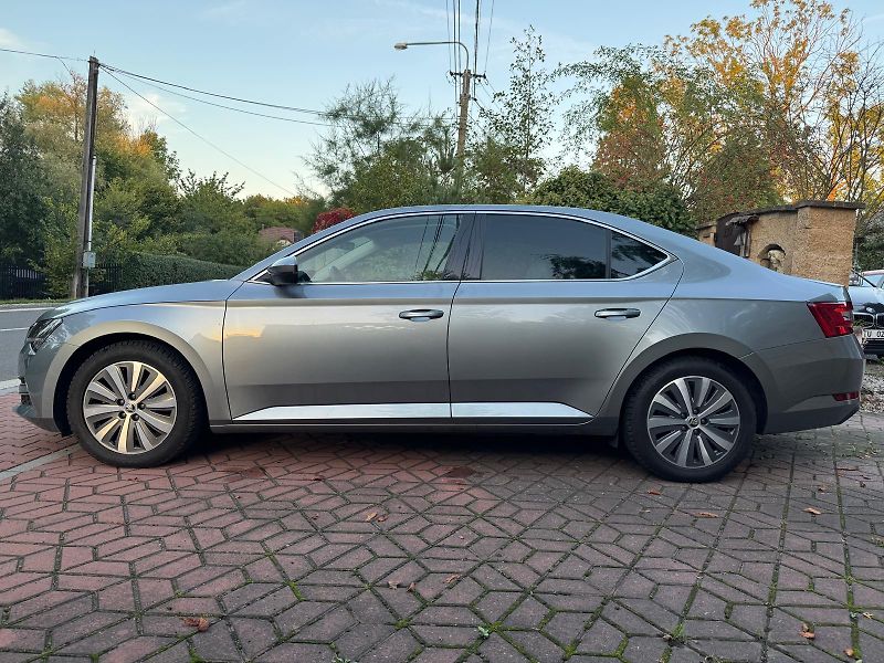 Škoda Superb (2021) 1.4 PHEV 160kW 1.MAJIT. ČR DPH - fotka 26 z 26