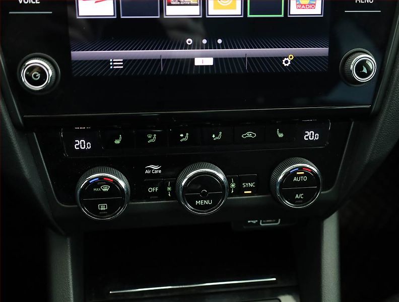 Škoda Octavia (2018) 2.0 TDI, Tempomat - fotka 13 z 20