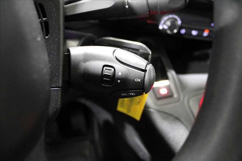 Citroën Berlingo 1,2 PureTech 1.majitel CZ - fotka 15 z 23