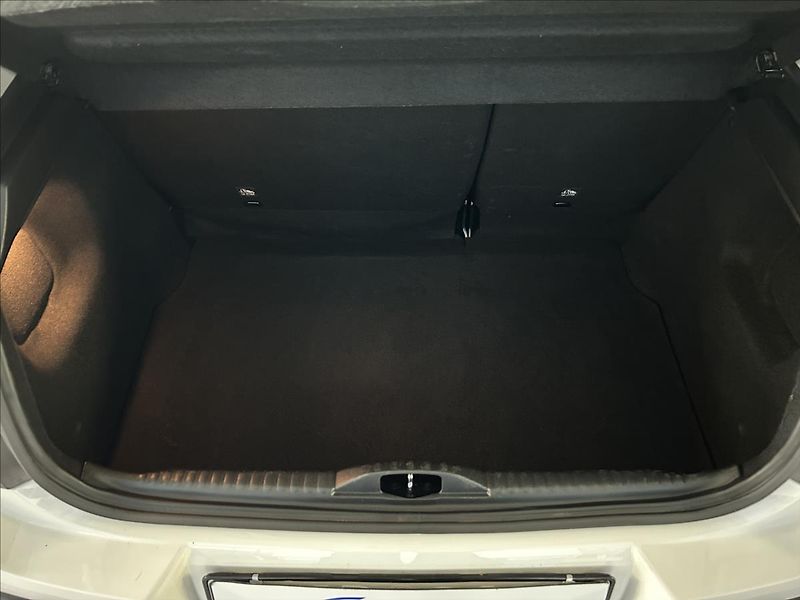 Citroën C3 1,2   PureTech,ČR,1.MAJ,SERVIS - fotka 19 z 19