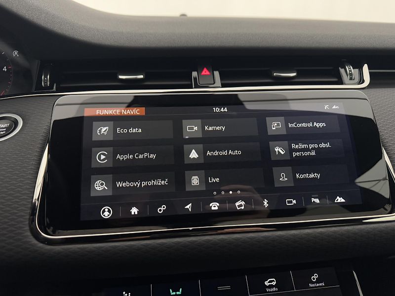 Land Rover Range Rover Evoque 2.0d*4x4*R-Dynamic*132kw* - fotka 27 z 30