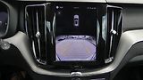 Volvo XC60 B4 mHEV AWD Plus Dark - náhled 16
