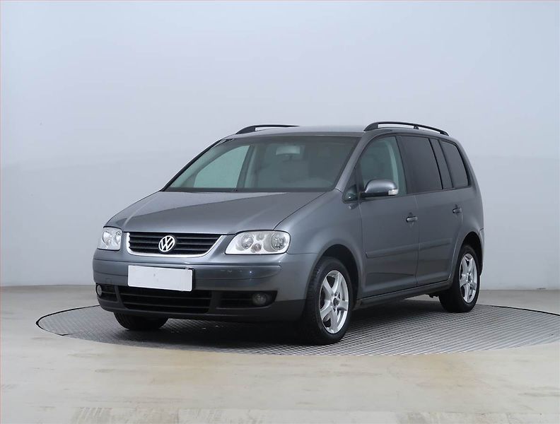 Volkswagen Touran (2003) Comfortline 1.9 TDI - fotka 2 z 15