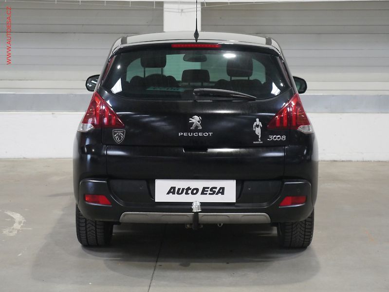 Peugeot 3008 (2014) 1.6 HDi, Style, TZ, navi - fotka 5 z 17
