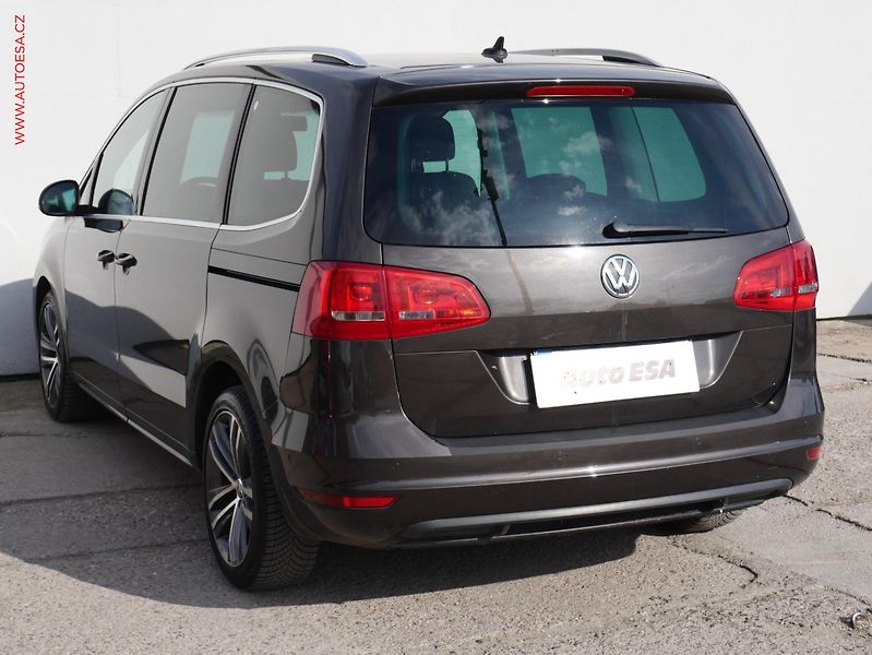 Volkswagen Sharan (2014) 2.0 TDI, panorama, autoAC - fotka 4 z 21