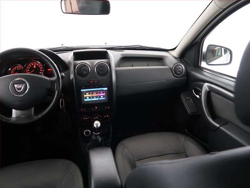 Dacia Duster (2016) 1.5 dCi, 4X4, Navi, Tempomat - fotka 8 z 17