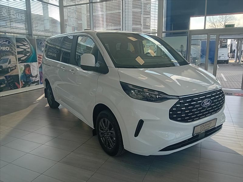 Ford Tourneo Custom (2026) 2,0 EcoBlue 110kW/150k  Titani - fotka 7 z 11