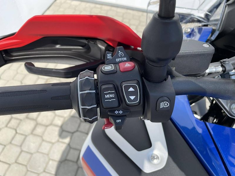 BMW (2026) R 1300 GS ADVENTURE - fotka 11 z 12