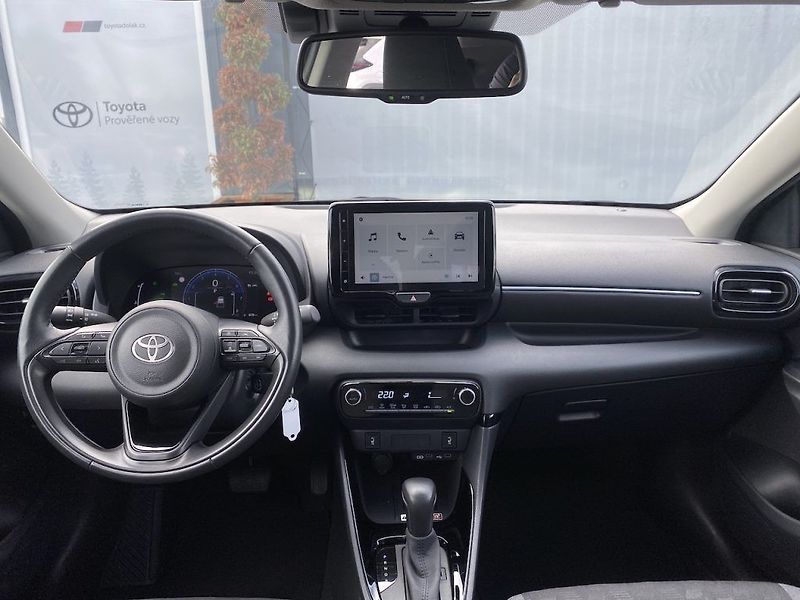 Toyota Yaris 1.5HEV, ČR, Style, DPH - fotka 10 z 18
