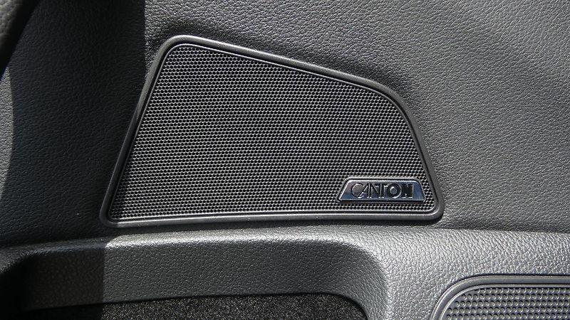 Škoda Superb 2,0 TDI 4x4 140kW L&K - fotka 25 z 30