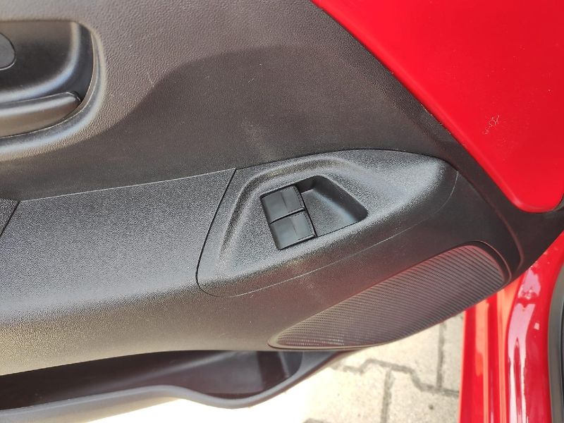 Citroën C1 (2020) 1.0i 72k MAN5 zimní pneu - fotka 22 z 25