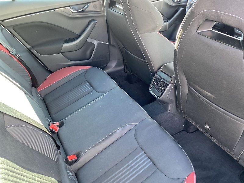 Škoda Kamiq (2022) 1.0 TSI Monte Carlo - fotka 10 z 30