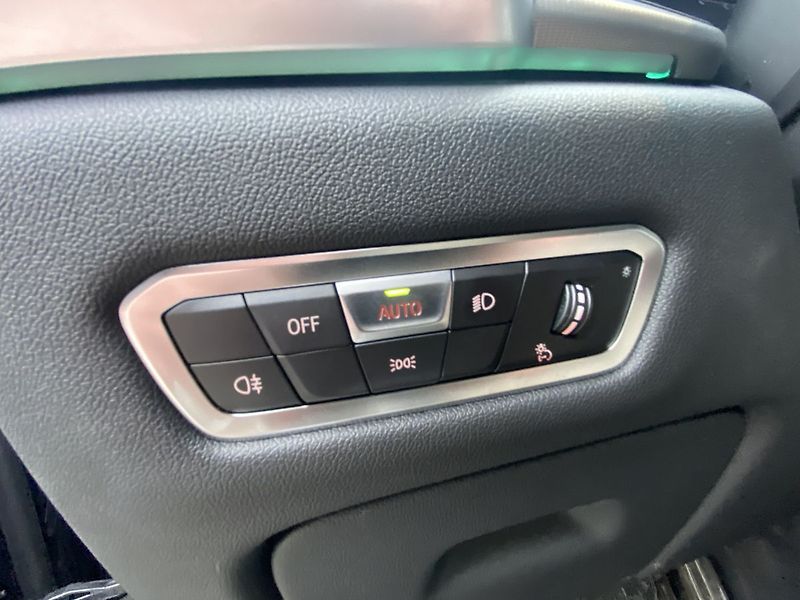 BMW X6 40d xDrive - fotka 27 z 32