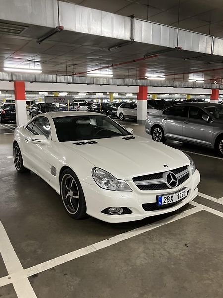 Mercedes-Benz SL (2010) 350 - fotka 7 z 16