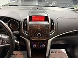 Opel Zafira 1,4   TURBO COSMO VÝHŘEV TZ - náhled 27