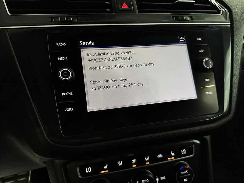 Volkswagen Tiguan Allspace 2.0TSI DSG 4M UNITED 7MÍST - fotka 21 z 50