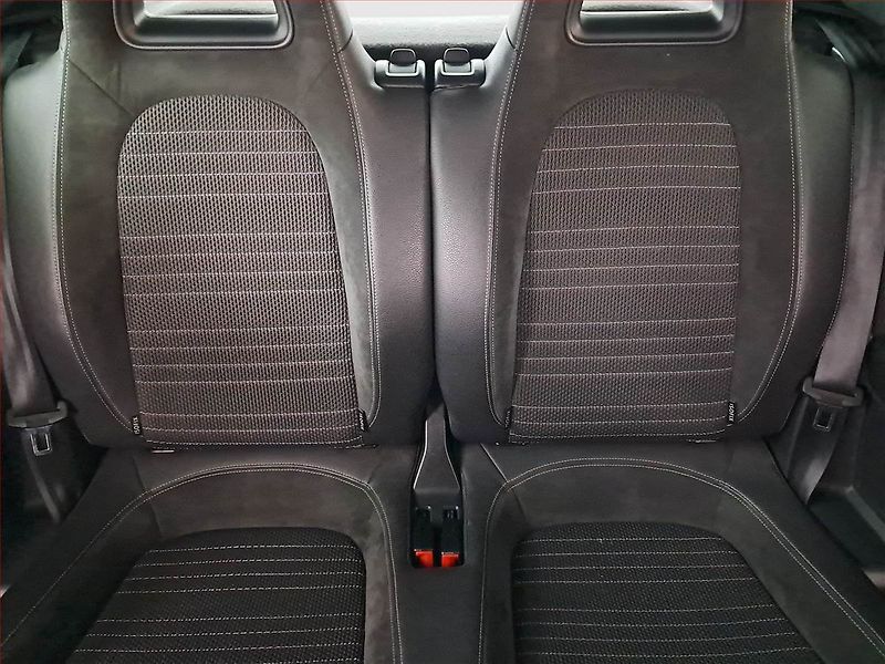 Volkswagen Scirocco (2009) 1.4 TSI, Tempomat - fotka 10 z 18