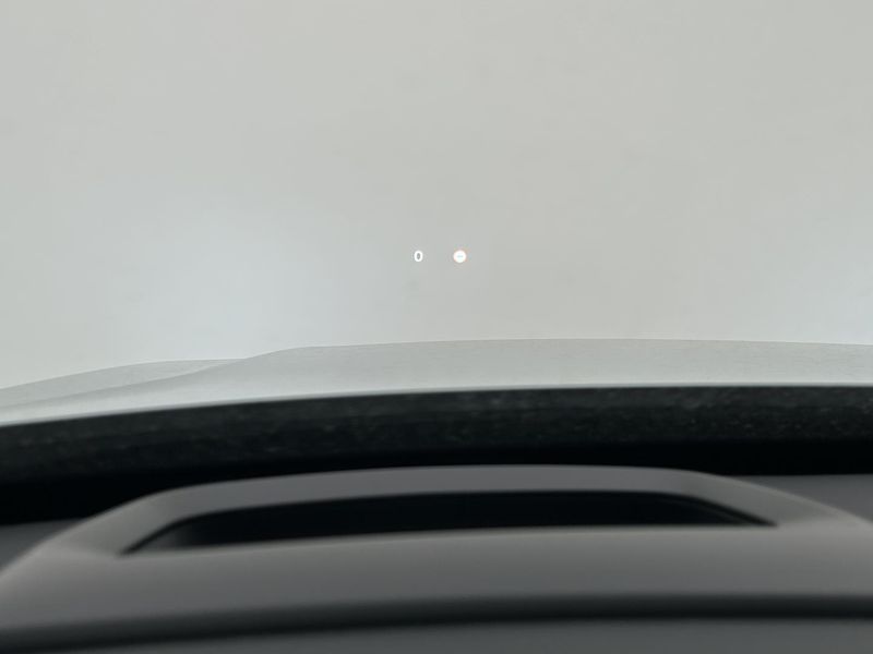 Volvo XC90 2.0 T8 AWD 4x4 ULTRA DARK - fotka 27 z 33