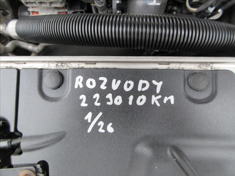 Ford S-MAX 2,0 TDCi 132Kw, 4x4, 7míst, No - fotka 33 z 34
