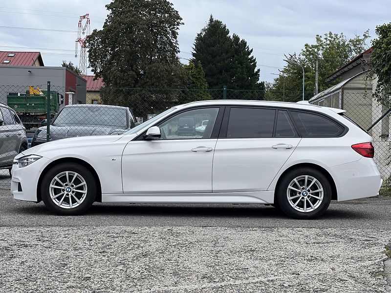 BMW Řada 3 320D M-PAKET X-DRIVE AUTOMAT - fotka 4 z 52