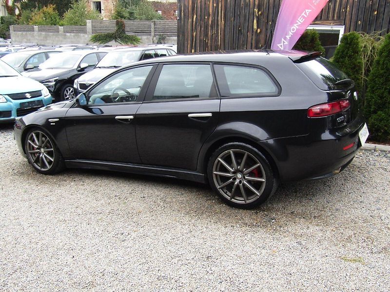 Alfa Romeo 159 (2009) 2.0JTD 125kW - fotka 4 z 33