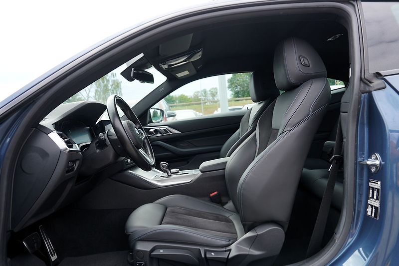 BMW Řada 4 420i Coupé M Sport paket/190PS - fotka 19 z 38