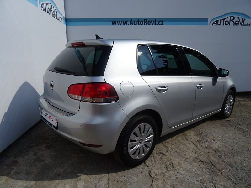 Volkswagen Golf (2012) 1.2TSi,77kW,S.kn,navi,aut.klim - fotka 4 z 22