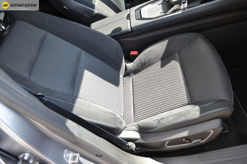 Renault Austral ICONIC ESPRIT ALPINE E-TECH FU - fotka 15 z 67