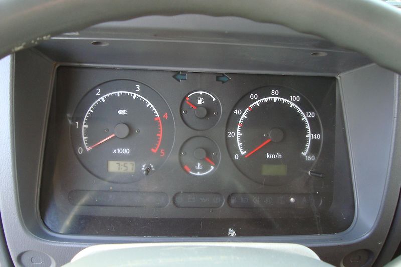 Nissan Cabstar (2003) 3.0TDi,88Kw,6-míst,STK+ME 9/28 - fotka 48 z 53