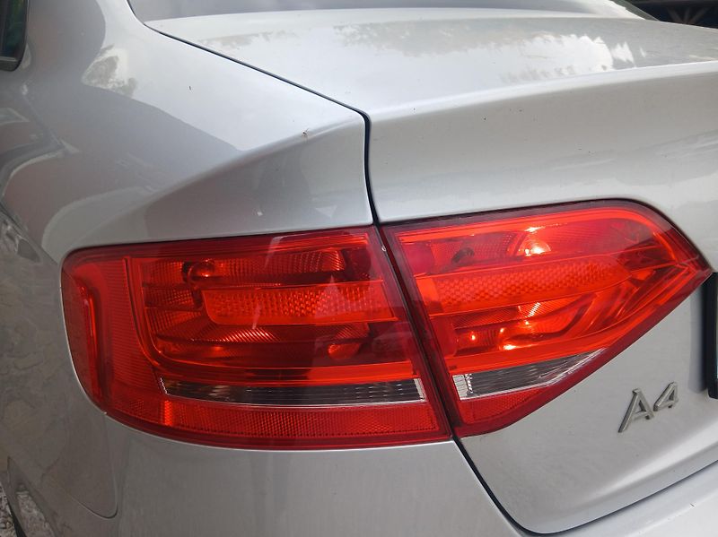 Audi A4 1.8 TFSi S-line - fotka 30 z 31