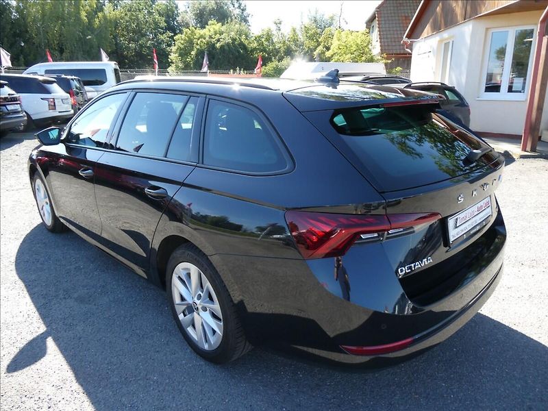 Škoda Octavia 1,5 TSi 110kW DSG 1.majitel - fotka 7 z 51