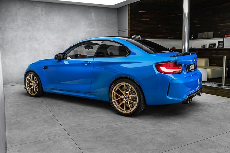 BMW M2 CS - fotka 7 z 36