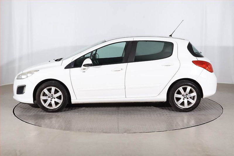 Peugeot 308 (2013) 1.6 VTi, Serv.kniha, Tempomat - fotka 3 z 20