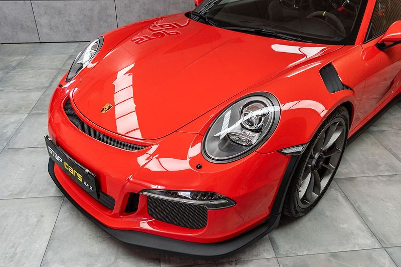 Porsche 911 GT3 RS 4.0 !Najeto 14.885km! - fotka 36 z 49