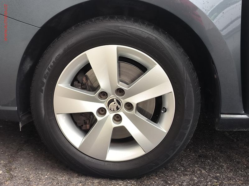 Škoda Fabia (2015) 1.4 TDi, Style, navi, +kola - fotka 21 z 22