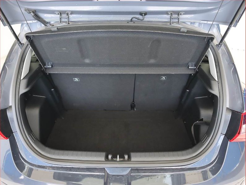 Hyundai i20 (2022) 1.2 MPI, Serv.kniha, Tempomat - fotka 14 z 19