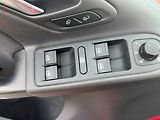 Volkswagen Golf (2010) 1.4 TSi, AC, park.čidla - náhled 12