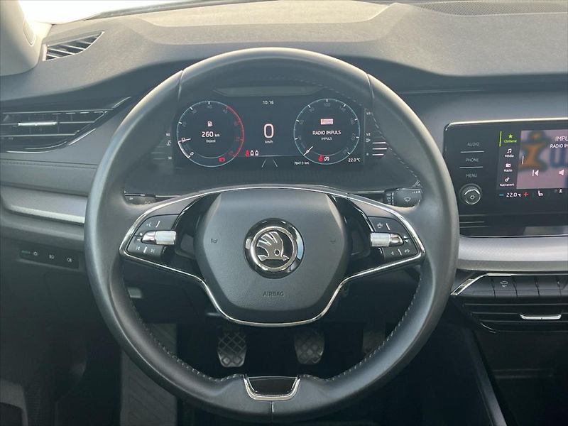 Škoda Octavia 2,0 TDi 85kW AMBITION PLUS - fotka 15 z 24