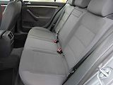 Volkswagen Golf (2006) 1.9 TDi 4x4, AC, temp. STK6 - náhled 10