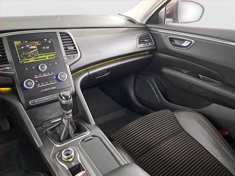 Renault Talisman (2016) 1.6 dCi, Navi, Tempomat - fotka 8 z 22